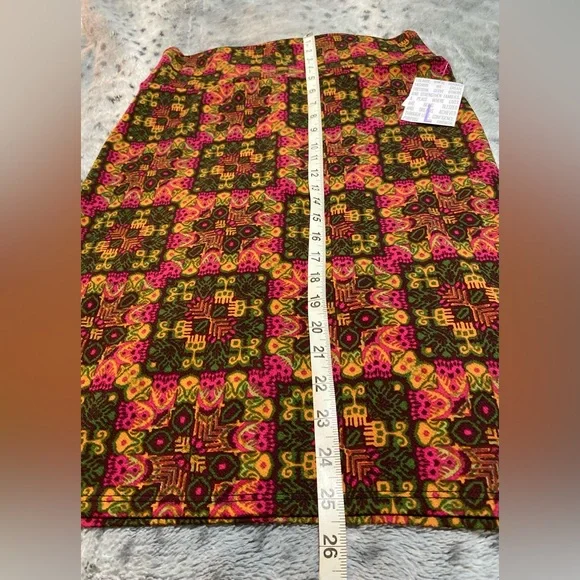 CLOSET CLEAR OUT ALL LULAROE MAKE AN OFFER BUNDLE NWT LARGE HIGH WAIST STRETCHY - Picture 5 of 12